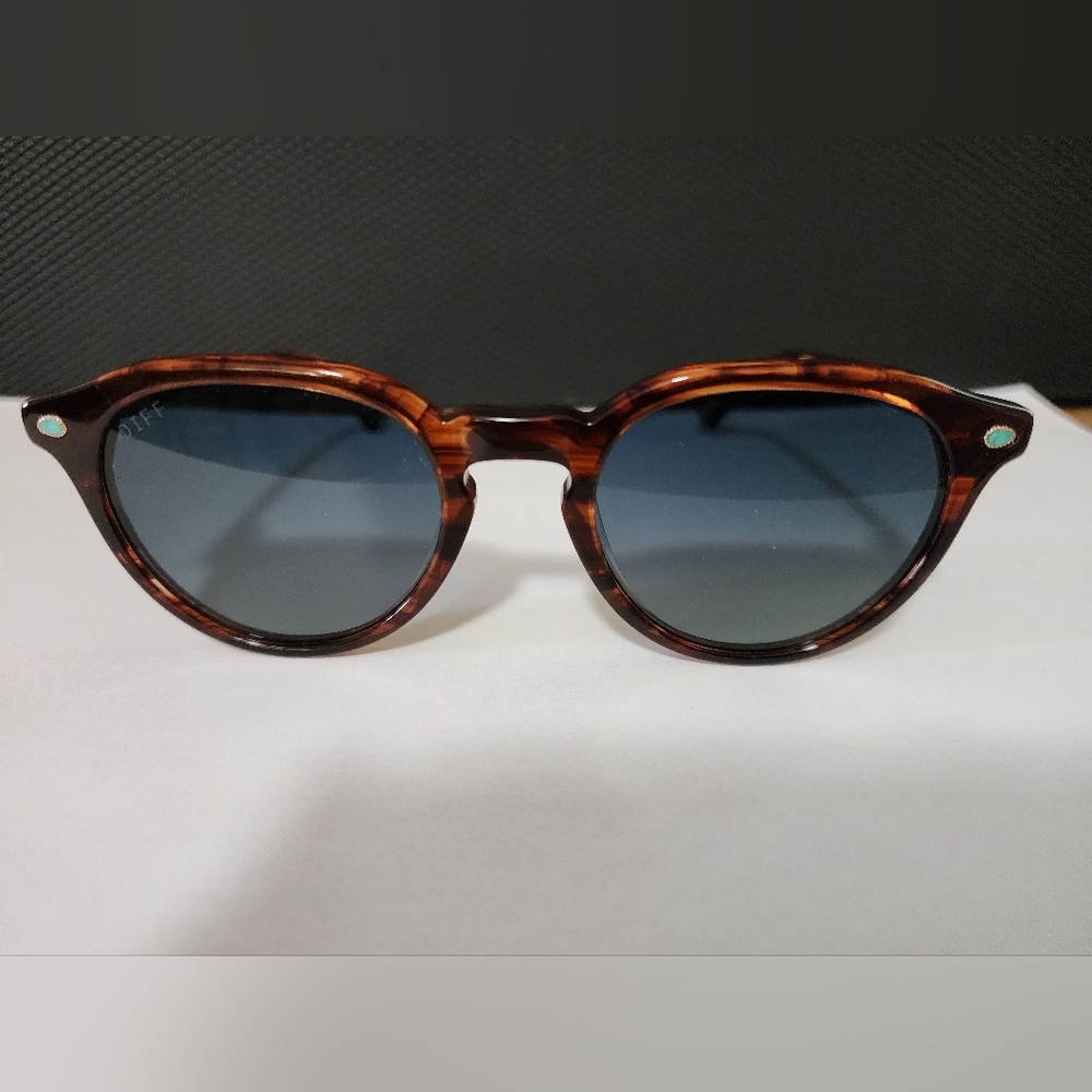 Classic Brown Sunglasses